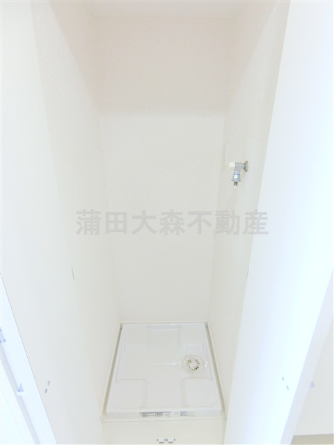 プレミアムキューブ大森デューの設備|室内洗濯機置場