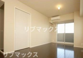 弊社は全物件が仲介手数料半月分+税でご紹介可能です。