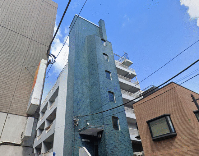 真砂マンションの外観