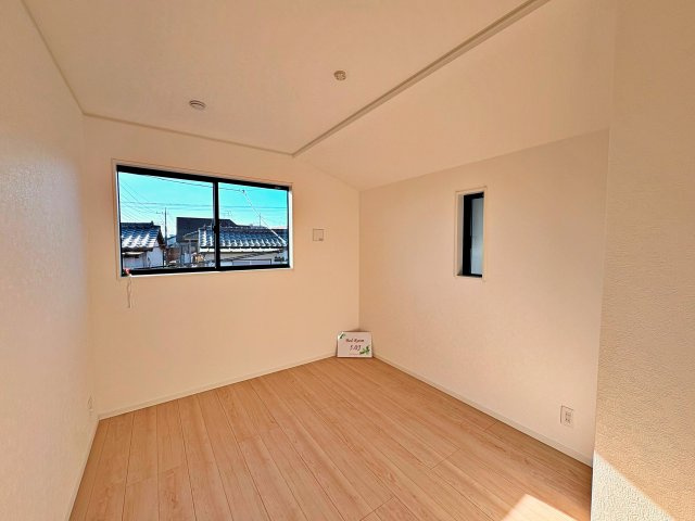 《仲介手数料金半額》川越市寺尾第17　全4棟　3号棟の洋室|洋室5帖