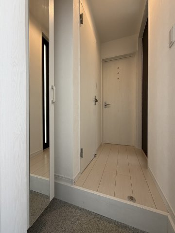 アバンティオイデアルの玄関