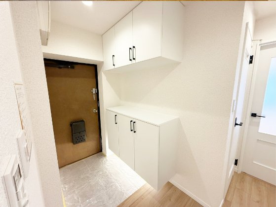 グリーンコーポ千代田の玄関|シンプルで使いやすい玄関です