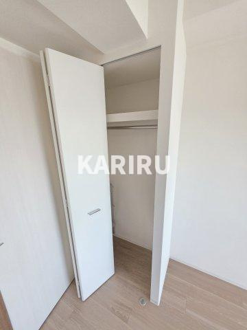 セレニテ蒲生四丁目駅前アリエの収納|階数・部屋によってカラーパターン有（カームブルー・ヘリンボーン・マーブルグレー）
