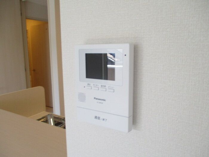 カーサステラⅢのセキュリティ|TVモニター付きで安心です☆