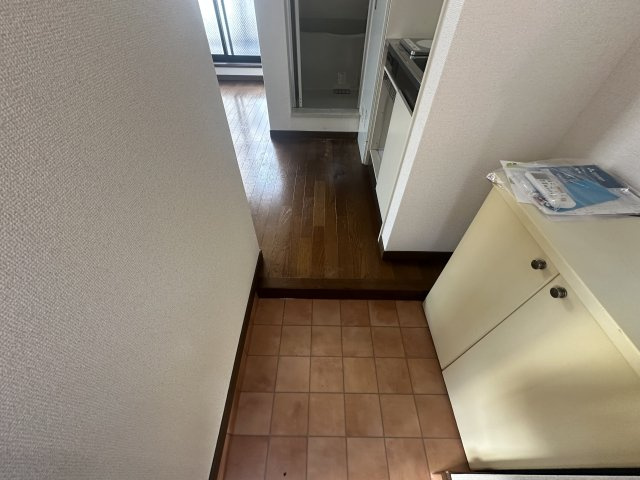 アンダンテ若宮の玄関