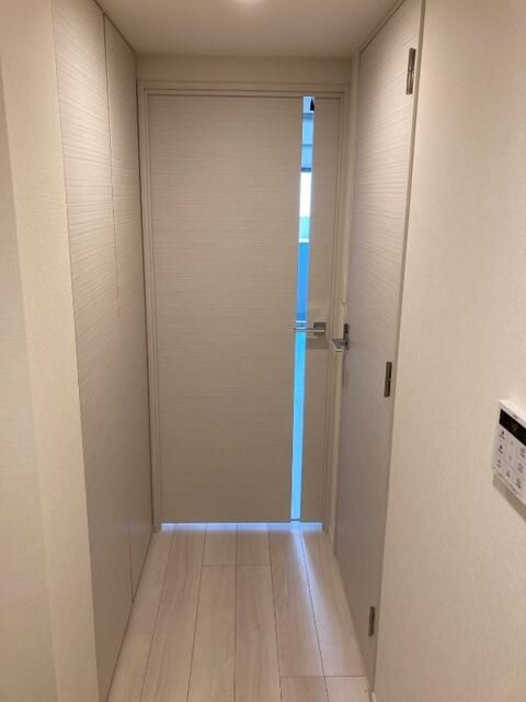 ＣＲＥＡＬｐｒｅｍｉｅｒ大島の玄関