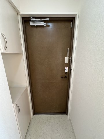 カサ内本町の玄関