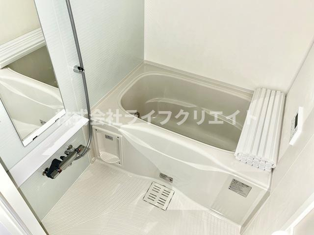 アジュールの浴室