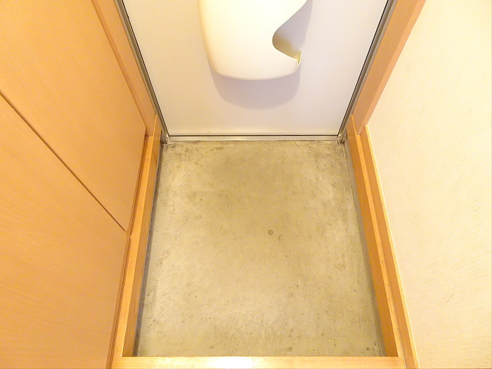 パレスのばらの玄関