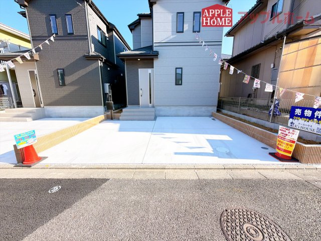 [新築住宅] 北本市東間 第6 全2棟の駐車場|ぜひ現地にて、実際の建物・街並み・日当たり等ご確認下さい♪お問い合わせはお気軽に☆　TEL「0120-466263」