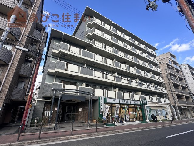 ルミエールコート住吉の外観