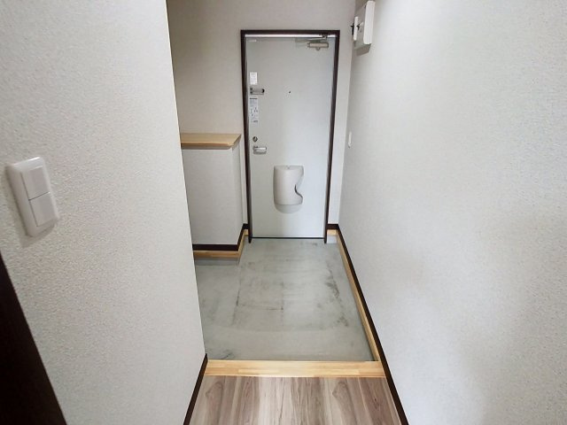 メゾン中里の玄関