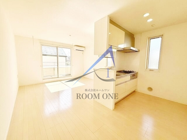 ＳＯＬＡＳＩＡｒｅｓｉｄｅｎｃｅ品川大井の居間・リビング|洋室のお部屋です。