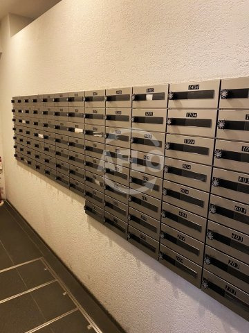 プレミアムコート谷町4丁目のその他共用部分|プレミアムコート谷町４丁目　メールボックス