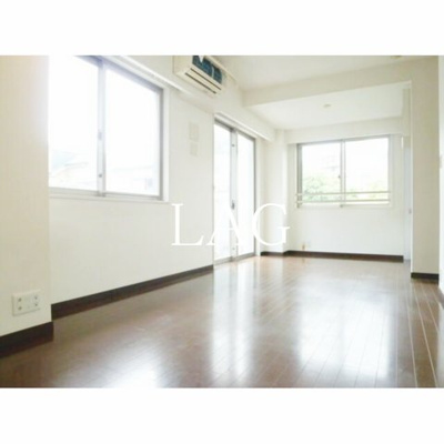 【居間・リビング】 | サンシャイン松本Ｎｏ．１１ | 洋室のお部屋です。