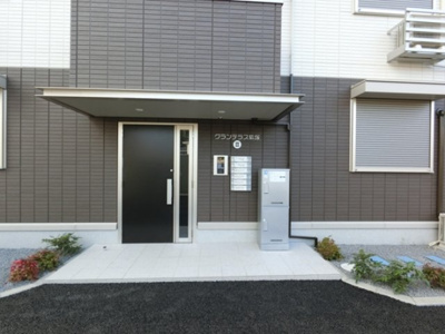 【玄関】 | グランテラス紫塚Ⅲ