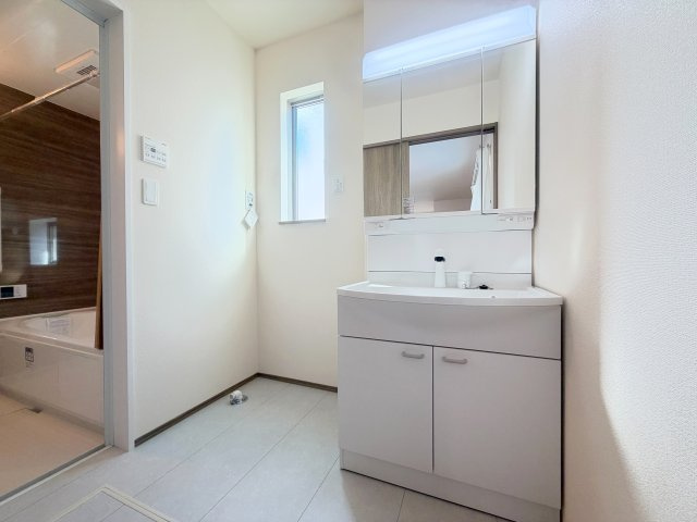 清水町長沢730　新築　全1棟の独立洗面台