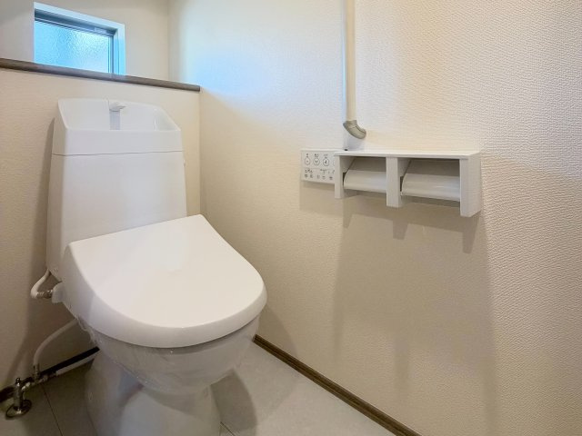 清水町長沢730　新築　全1棟のトイレ