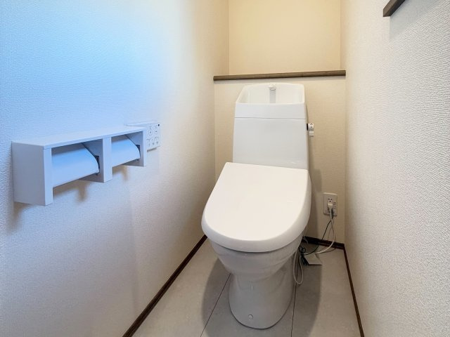 清水町長沢730　新築　全1棟のトイレ