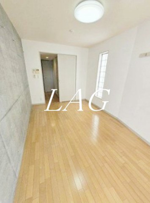 【居間・リビング】 | エヌファーストエバラ | 洋室のお部屋です。