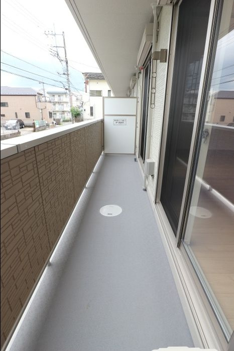 アヴェニール明原のバルコニー