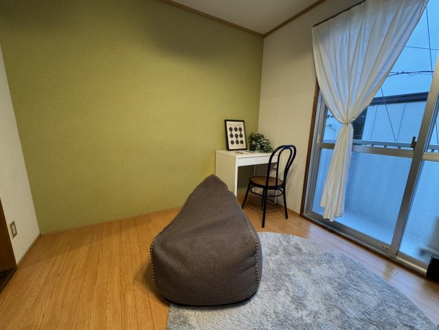 姫路市砥堀のハイツの洋室