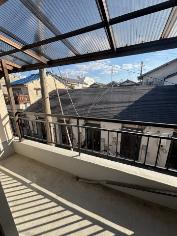 城垣町テラスハウスのバルコニー