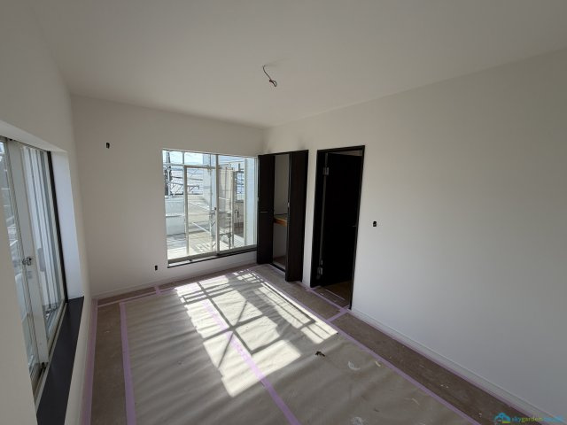 秦野市東田原　中古戸建の寝室