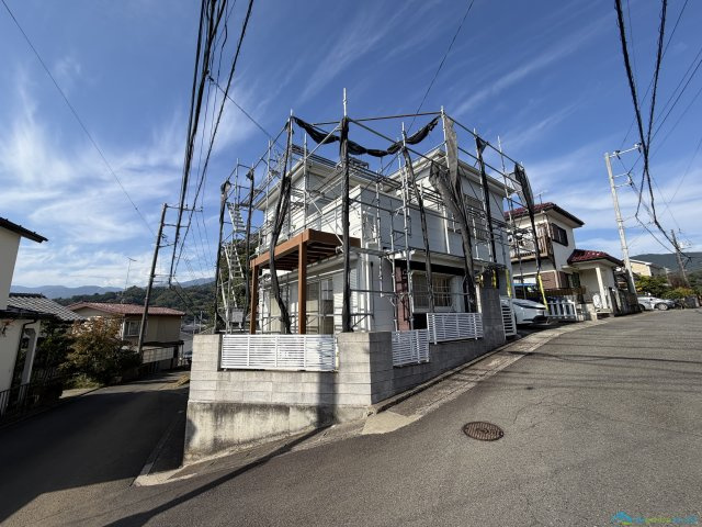 秦野市東田原　中古戸建の外観