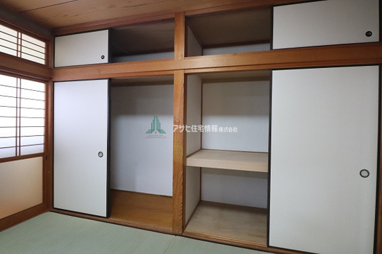 一ツ木高良邸貸家の収納|収納があります