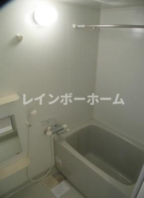 メルヴェーユⅠの浴室