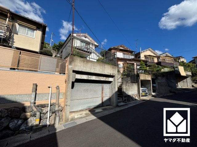 宇治市広野町小根尾の外観