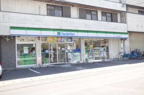 サン・セドルの周辺