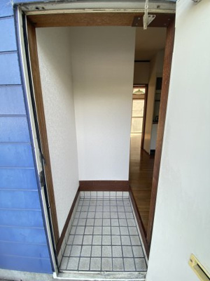 【玄関】 | ブルーコスモ西坂田