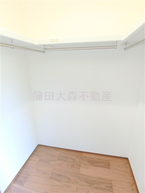 ルシェル羽田の収納|収納　ウォークインクローゼット