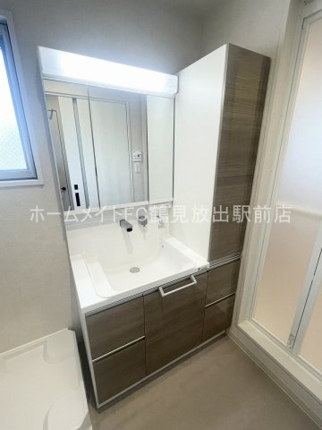 大阪市鶴見区放出東３丁目の賃貸マンションの独立洗面台