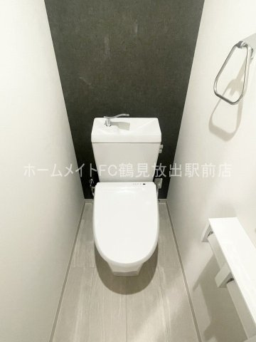 大阪市鶴見区放出東３丁目の賃貸マンションのトイレ