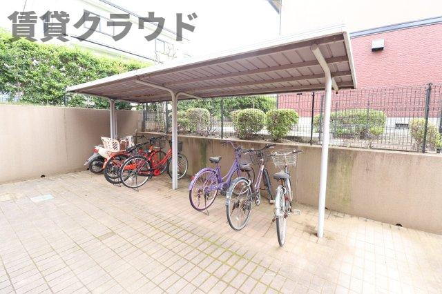フラワーヒルズ　Bのその他共用部分|駐輪場
