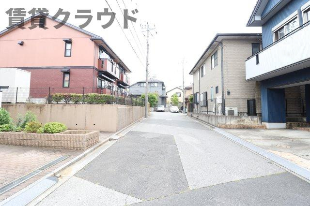 フラワーヒルズ　Bの周辺