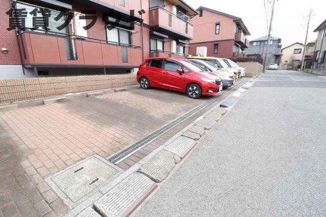 フラワーヒルズ　Bの駐車場|駐車場です