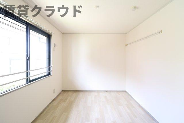 フラワーヒルズ　Bの寝室|使い勝手のいい寝室です