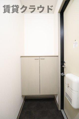 フラワーヒルズ　Bの玄関|毎日通る玄関はこちらです