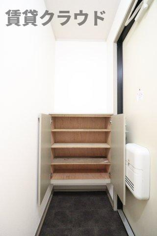 フラワーヒルズ　Bの収納|シューズボックス