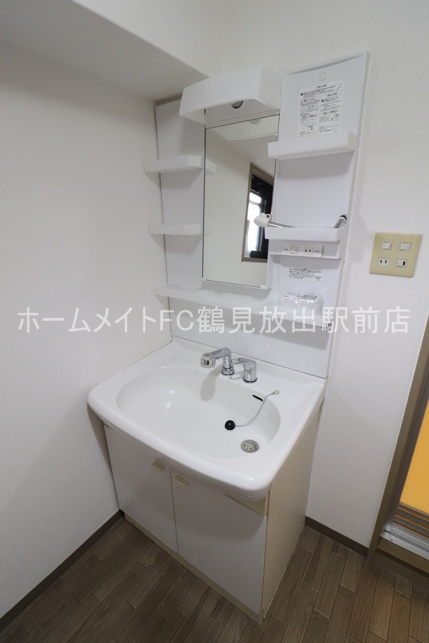 大阪市鶴見区諸口４丁目の賃貸マンションの独立洗面台