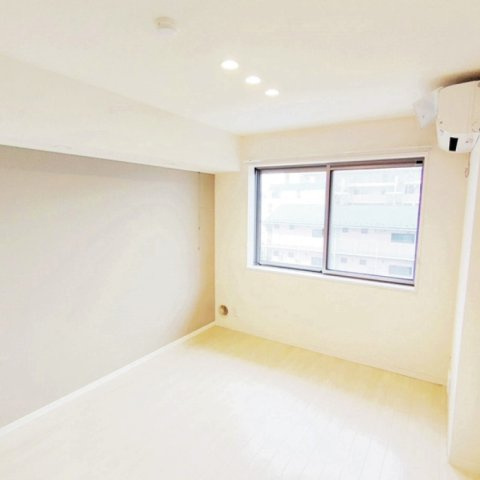 サンモージュの居間・リビング|同物件別部屋写真