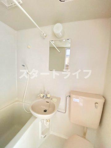 大阪市東淀川区西淡路１丁目の賃貸マンションの洗面所
