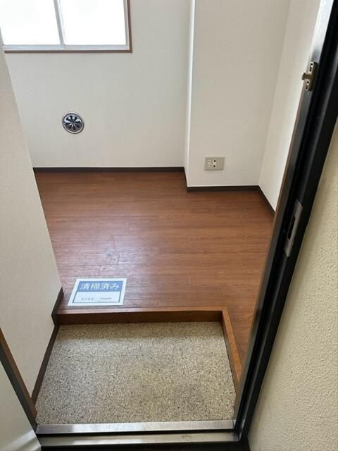 ＤＭたけくらべの玄関