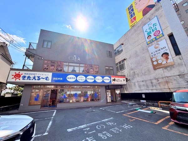 松下ビルの外観