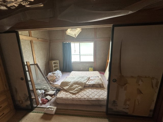 自由なDIYや作業場に◎福島県本宮市白岩字塩ノ崎の和室|日差しが差し込む室内。寝室や作業部屋としての活用に対応