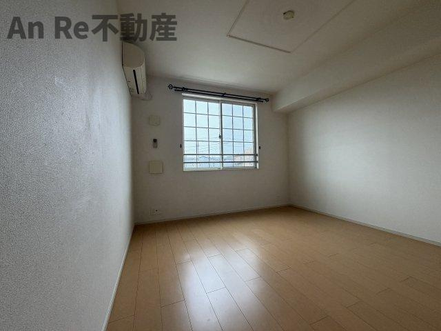 グランド　マムの内装|別部屋イメージ写真